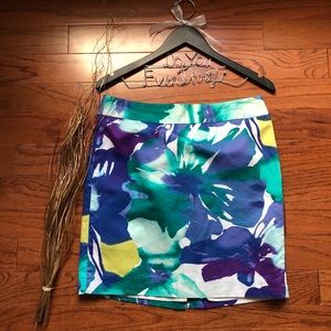 Ann Taylor LOFT Size 6 Pencil Skirt Floral Blue
